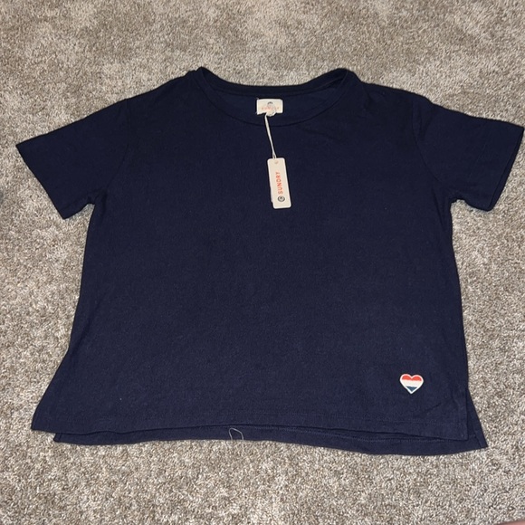NWT SUNDRY HEART PATCH SHORT SLEEVE COLOR NAVY SIZE 1 SMALL CAN FIT A MEDIUM - Picture 1 of 4